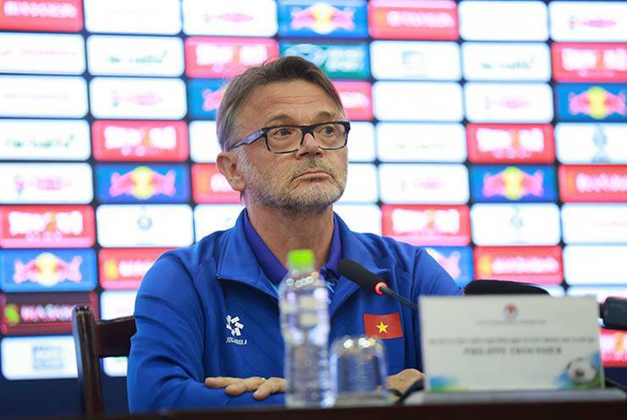 HLV tuyển Việt Nam nói gì trước ngày sang Qatar dự Asian Cup 2023?- Ảnh 1. HLV tuyển Việt Nam nói gì trước ngày sang Qatar dự Asian Cup 2023?- Ảnh 1.