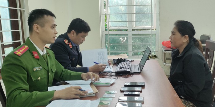 “Nữ quái” có 2 tiền án cầm đầu đường dây cho vay lãi xuất 2.400%/năm- Ảnh 2. “Nữ quái” có 2 tiền án cầm đầu đường dây cho vay lãi xuất 2.400%/năm- Ảnh 2.