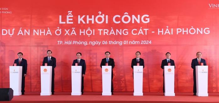 Chủ tịch Quốc hội Vương Đình Huệ khởi công dự án nhà ở xã hội đầu tiên tại Hải Phòng- Ảnh 1. Chủ tịch Quốc hội Vương Đình Huệ khởi công dự án nhà ở xã hội đầu tiên tại Hải Phòng- Ảnh 1.