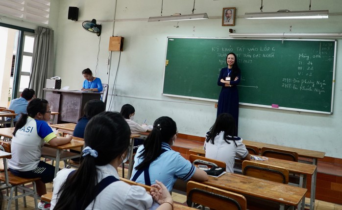 Công bằng hơn khi mở rộng khảo sát vào lớp 6- Ảnh 1. Công bằng hơn khi mở rộng khảo sát vào lớp 6- Ảnh 1.