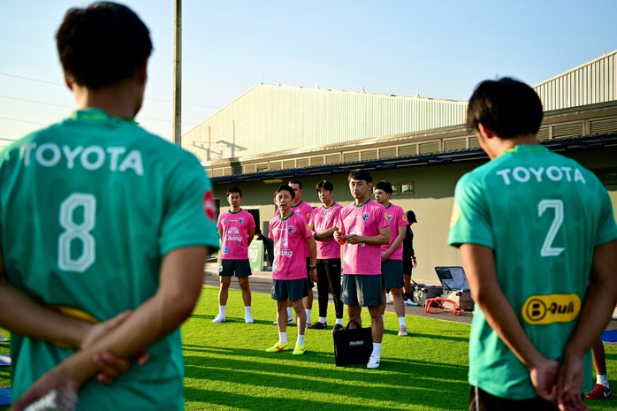 Vì sự nghiệp ở Nhật Bản, tuyển thủ Thái Lan rút khỏi Asian Cup 2023- Ảnh 2. Vì sự nghiệp ở Nhật Bản, tuyển thủ Thái Lan rút khỏi Asian Cup 2023- Ảnh 2.