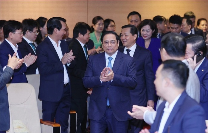 Thủ tướng dự Hội nghị triển khai nhiệm vụ ngành ngân hàng năm 2024- Ảnh 2. Thủ tướng dự Hội nghị triển khai nhiệm vụ ngành ngân hàng năm 2024- Ảnh 2.