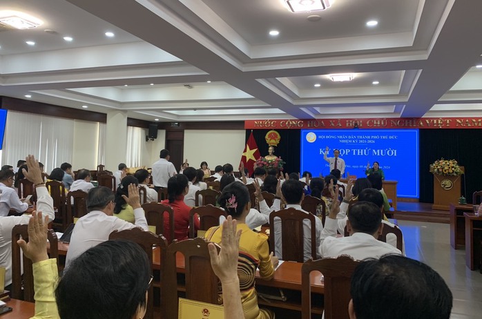 Phó Chánh Văn phòng UBND TP HCM làm Phó Chủ tịch UBND TP Thủ Đức- Ảnh 2. Phó Chánh Văn phòng UBND TP HCM làm Phó Chủ tịch UBND TP Thủ Đức- Ảnh 2.