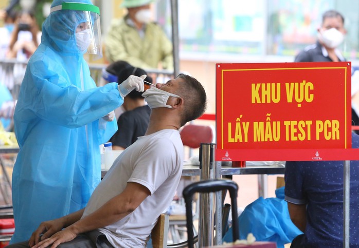 Chuyển nhóm COVID-19 là sự kiện tiêu biểu của ngành y- Ảnh 1. Chuyển nhóm COVID-19 là sự kiện tiêu biểu của ngành y- Ảnh 1.
