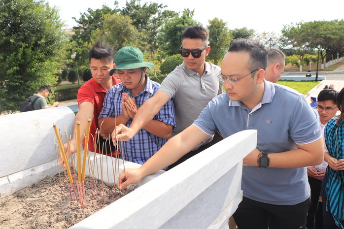 Gặp mặt Đoàn công tác, phóng viên lên đường chúc Tết chiến sỹ Nhà giàn DK1- Ảnh 1. Gặp mặt Đoàn công tác, phóng viên lên đường chúc Tết chiến sỹ Nhà giàn DK1- Ảnh 1.