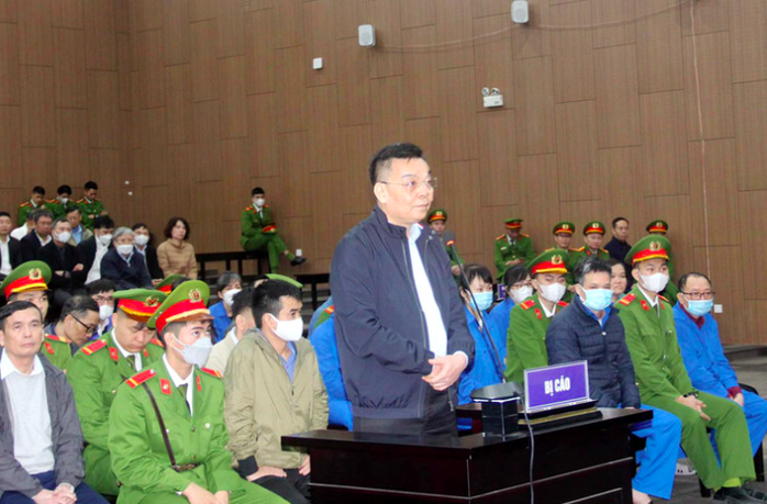 Vụ Việt Á: 2 cựu bộ trưởng Nguyễn Thanh Long, Chu Ngọc Anh cùng nói ân hận, đau xót - Ảnh 1. Vụ Việt Á: 2 cựu bộ trưởng Nguyễn Thanh Long, Chu Ngọc Anh cùng nói ân hận, đau xót - Ảnh 1.