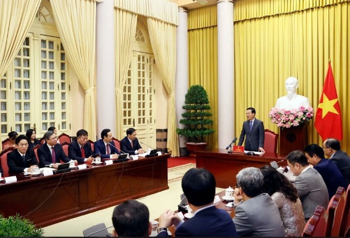 Chủ tịch nước Võ Văn Thưởng trao Quyết định bổ nhiệm các Đại sứ- Ảnh 1. Chủ tịch nước Võ Văn Thưởng trao Quyết định bổ nhiệm các Đại sứ- Ảnh 1.