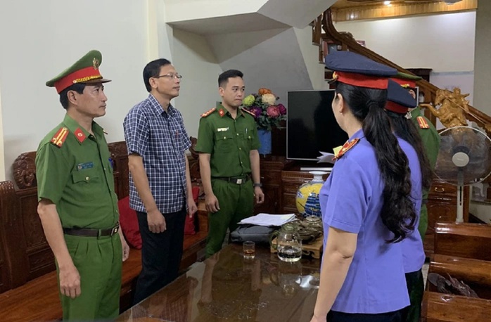 Thanh Hóa kỷ luật 1.120 đảng viên vi phạm- Ảnh 2. Thanh Hóa kỷ luật 1.120 đảng viên vi phạm- Ảnh 2.