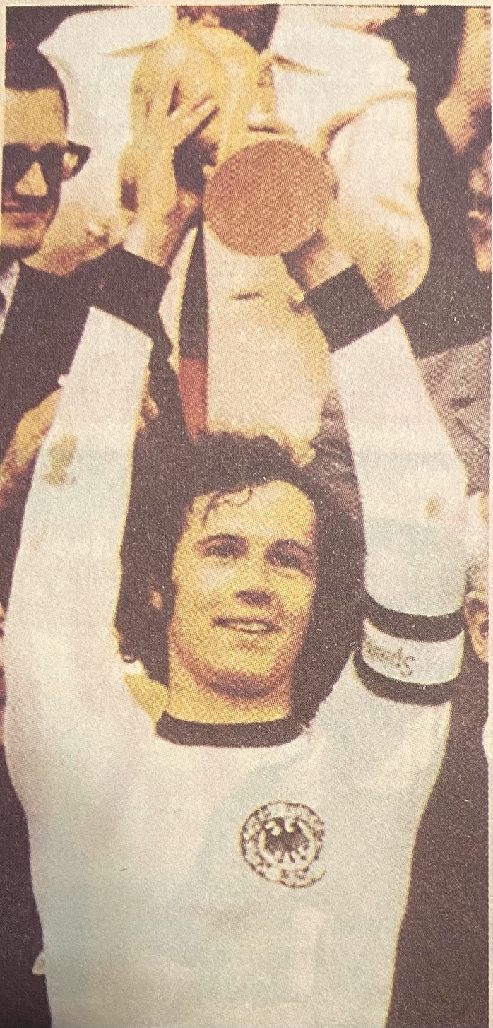 Những câu chuyện về “Hoàng Đế” Franz Beckenbauer- Ảnh 3. Những câu chuyện về “Hoàng Đế” Franz Beckenbauer- Ảnh 3.