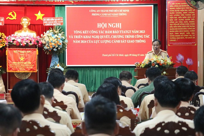 Cảnh sát giao thông TP HCM nộp Kho bạc Nhà nước hơn 769 tỉ đồng- Ảnh 1. Cảnh sát giao thông TP HCM nộp Kho bạc Nhà nước hơn 769 tỉ đồng- Ảnh 1.