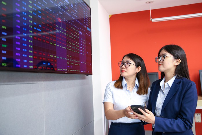 Ủy ban Chứng khoán công bố thông tin quan trọng liên quan đến khối ngoại- Ảnh 1. Ủy ban Chứng khoán công bố thông tin quan trọng liên quan đến khối ngoại- Ảnh 1.