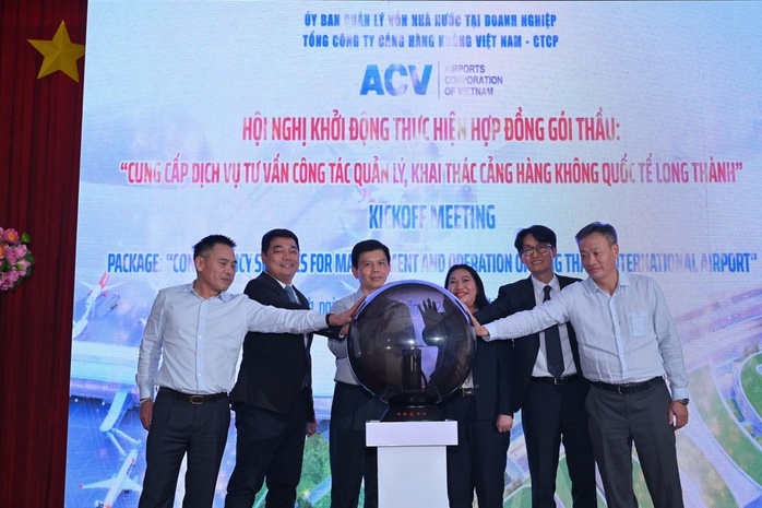 Khởi động gói thầu tư vấn quản lý, khai thác sân bay Long Thành- Ảnh 1. Khởi động gói thầu tư vấn quản lý, khai thác sân bay Long Thành- Ảnh 1.