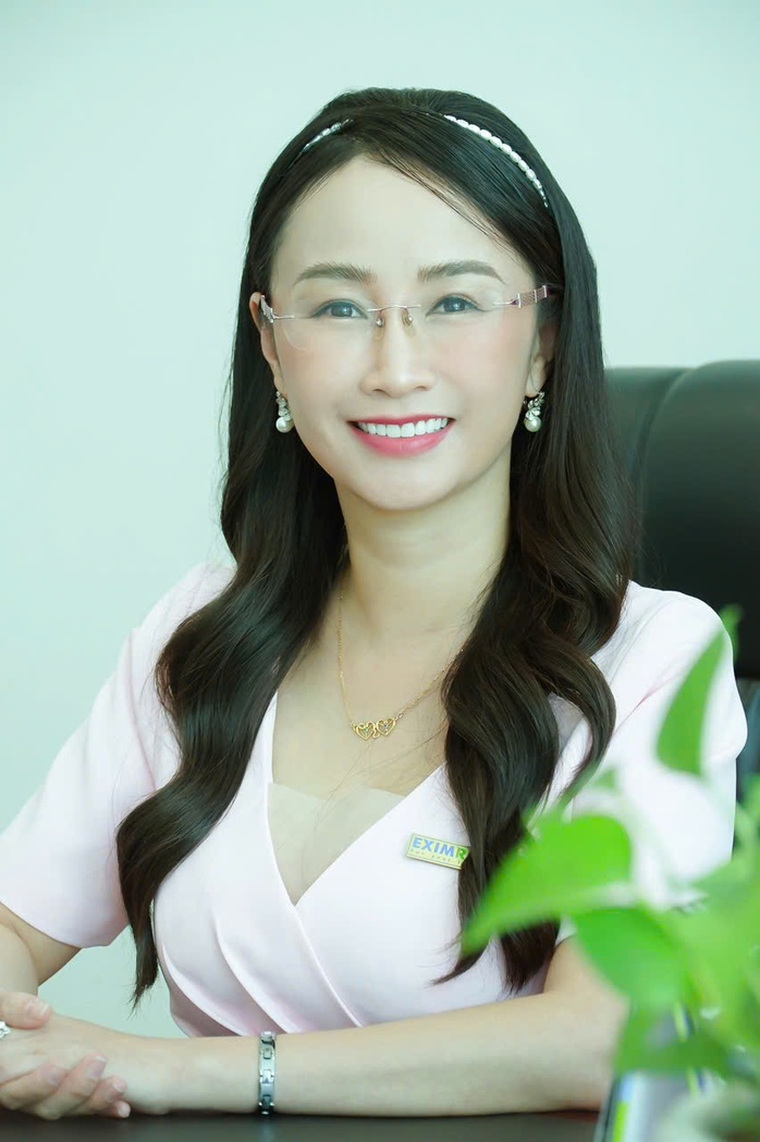 CEO EXIMRS TRẦN THỊ CẨM TÚ: Tận tụy, chân thành sẽ "chạm" đến khách hàng, đối tác- Ảnh 1. CEO EXIMRS TRẦN THỊ CẨM TÚ: Tận tụy, chân thành sẽ "chạm" đến khách hàng, đối tác- Ảnh 1.