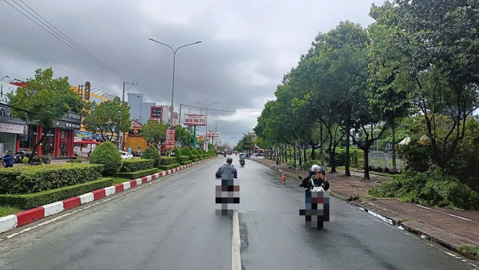 Bé trai ở Bạc Liêu đi bán vé số rồi mất tích bí ẩn- Ảnh 3. Bé trai ở Bạc Liêu đi bán vé số rồi mất tích bí ẩn- Ảnh 3.
