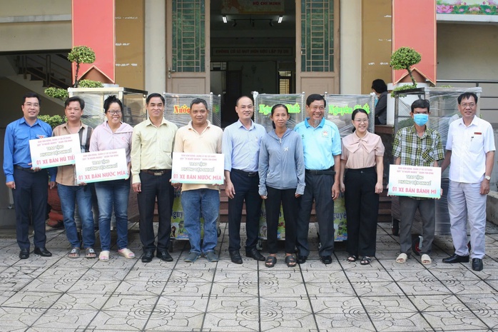 Nhiều hoạt động ý nghĩa trong Tháng cao điểm “Vì người nghèo"- Ảnh 5.