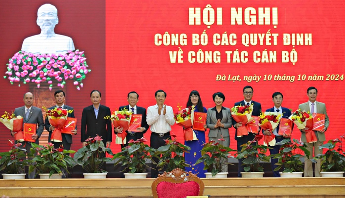 Lâm Đồng điều động, bổ nhiệm nhiều cán bộ- Ảnh 1.