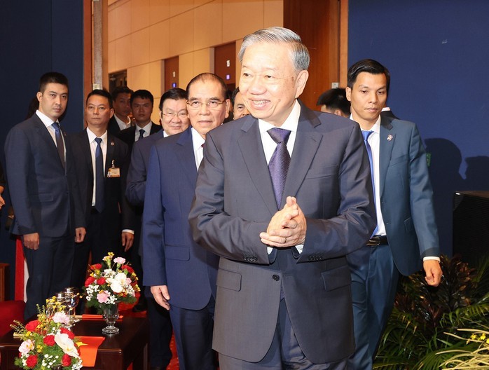 Xây dựng Hà Nội thành "thủ đô xã hội chủ nghĩa" hình mẫu- Ảnh 1. Xây dựng Hà Nội thành "thủ đô xã hội chủ nghĩa" hình mẫu- Ảnh 1.