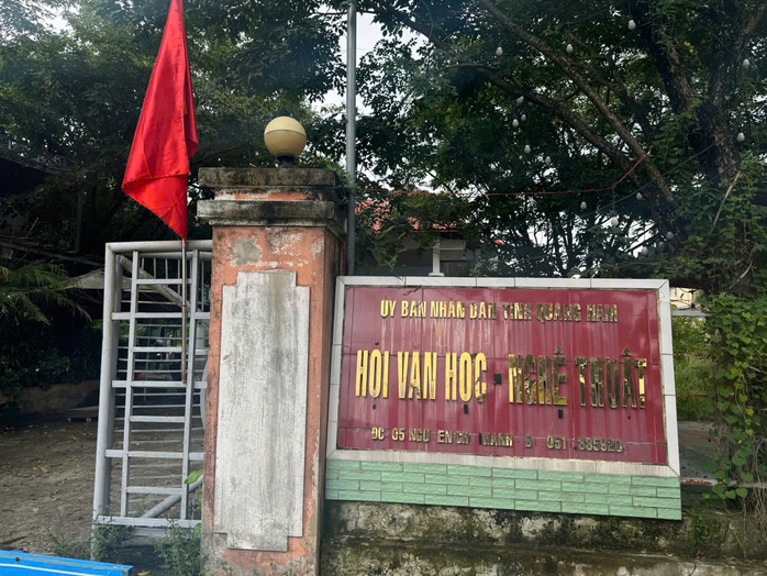 Nhạc sĩ Hoàng Bích nói gì về tác phẩm đoạt giải bị phản ánh "vi phạm quy chế"?- Ảnh 2. Nhạc sĩ Hoàng Bích nói gì về tác phẩm đoạt giải bị phản ánh "vi phạm quy chế"?- Ảnh 2.
