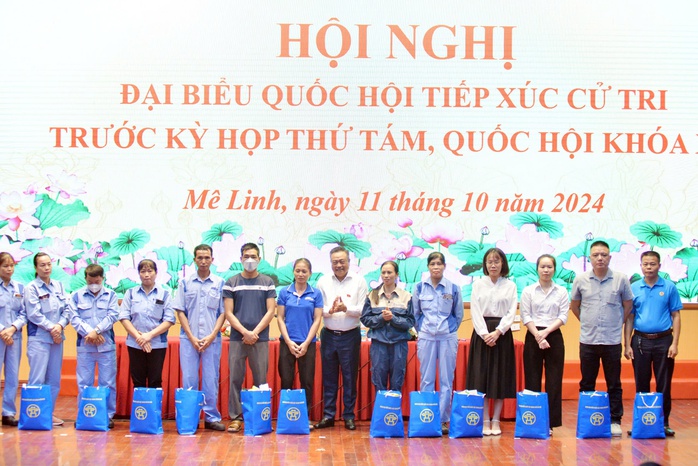 Ông Trần Sỹ Thanh: Người dân thủ đô sẽ được khám chữa bệnh miễn phí mỗi năm một lần- Ảnh 3. Ông Trần Sỹ Thanh: Người dân thủ đô sẽ được khám chữa bệnh miễn phí mỗi năm một lần- Ảnh 3.