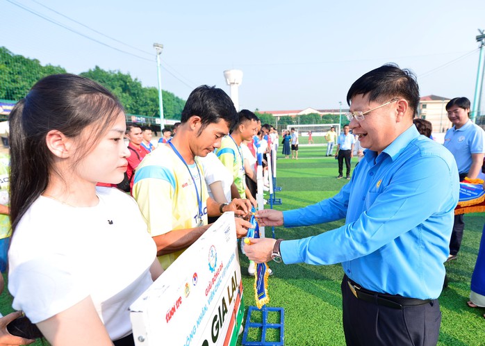 Vòng loại khu vực Nghệ An Giải bóng đá công nhân, viên chức Việt Nam 2024- Ảnh 3. Vòng loại khu vực Nghệ An Giải bóng đá công nhân, viên chức Việt Nam 2024- Ảnh 3.