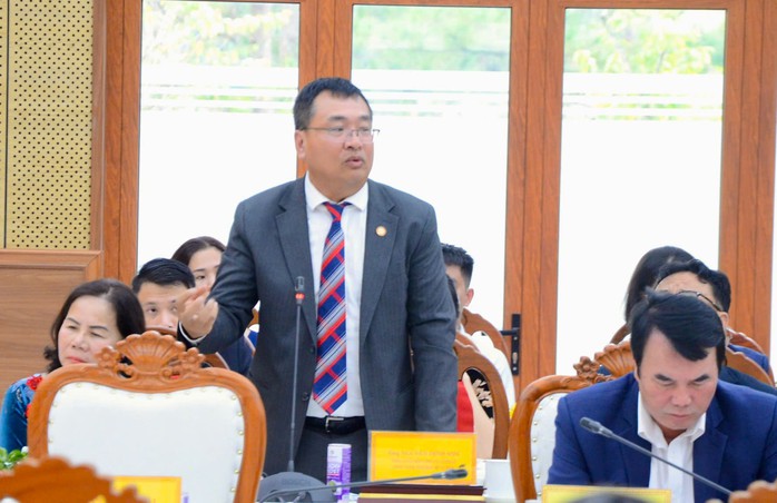 Quyền Bí thư Tỉnh ủy Lâm Đồng đặt câu hỏi: Vì sao 9 tháng chỉ thu hút được 3 dự án?- Ảnh 5. Quyền Bí thư Tỉnh ủy Lâm Đồng đặt câu hỏi: Vì sao 9 tháng chỉ thu hút được 3 dự án?- Ảnh 5.