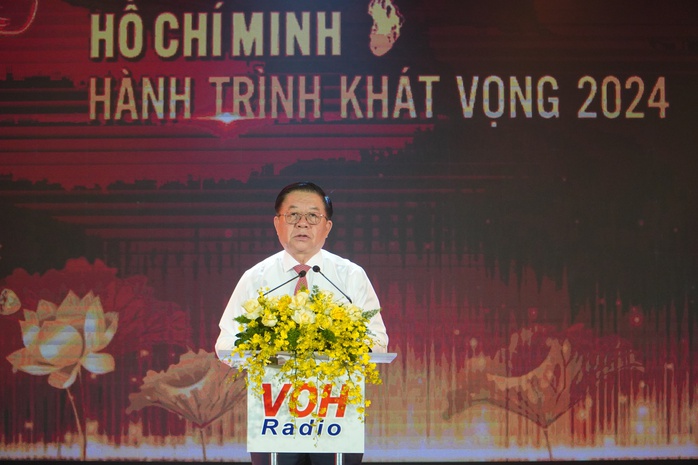 Tôn vinh điển hình tiêu biểu học tập và làm theo lời Bác- Ảnh 5. Tôn vinh điển hình tiêu biểu học tập và làm theo lời Bác- Ảnh 5.