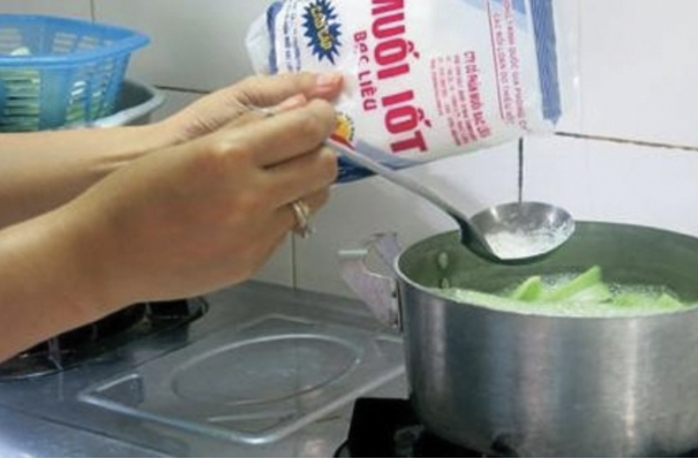 Nhiều người Việt bị "đói" vi chất dinh dưỡng- Ảnh 2. Nhiều người Việt bị "đói" vi chất dinh dưỡng- Ảnh 2.
