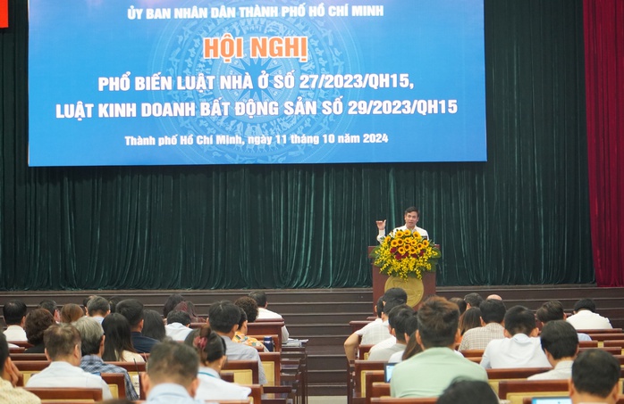 TP HCM: Đưa Luật Nhà ở vào cuộc sống- Ảnh 1. TP HCM: Đưa Luật Nhà ở vào cuộc sống- Ảnh 1.