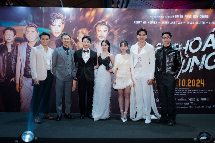 Thuận Nguyễn, Quốc Cường, Huỳnh Anh Tuấn so độ "ngầu"- Ảnh 9. Thuận Nguyễn, Quốc Cường, Huỳnh Anh Tuấn so độ "ngầu"- Ảnh 9.