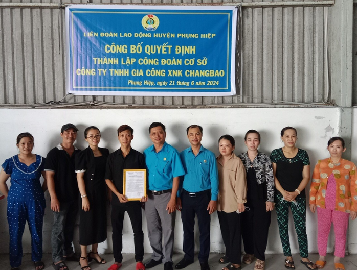 Công đoàn Hậu Giang phấn đấu hoàn thành cao nhất các chỉ tiêu, nhiệm vụ- Ảnh 1. Công đoàn Hậu Giang phấn đấu hoàn thành cao nhất các chỉ tiêu, nhiệm vụ- Ảnh 1.