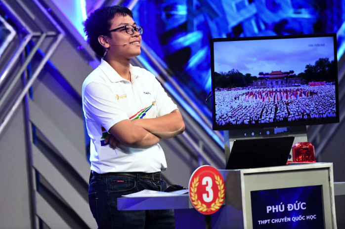 Võ Quang Phú Đức giành chiến thắng nghẹt thở cuộc thi Đường lên đỉnh Olympia 2024- Ảnh 2. Võ Quang Phú Đức giành chiến thắng nghẹt thở cuộc thi Đường lên đỉnh Olympia 2024- Ảnh 2.