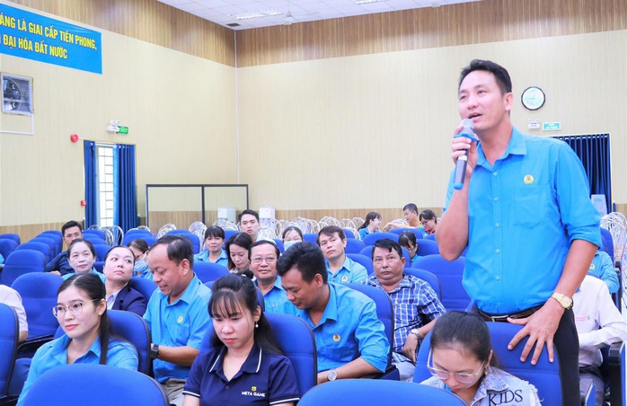 Quan tâm nâng cao chất lượng bữa ăn giữa ca- Ảnh 1. Quan tâm nâng cao chất lượng bữa ăn giữa ca- Ảnh 1.