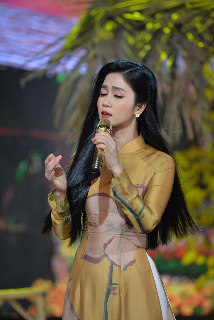 Làm mới boléro, phải có chừng mực- Ảnh 2. Làm mới boléro, phải có chừng mực- Ảnh 2.