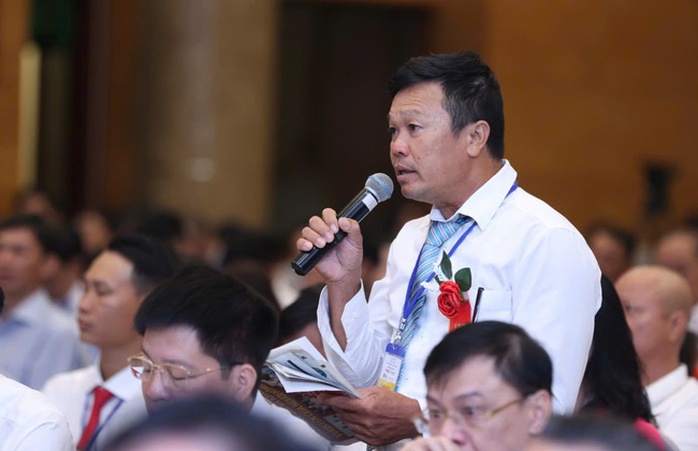Bộ trưởng Lê Minh Hoan: Nếu nông dân khó, hãy nhắn tin cho tôi- Ảnh 2. Bộ trưởng Lê Minh Hoan: Nếu nông dân khó, hãy nhắn tin cho tôi- Ảnh 2.