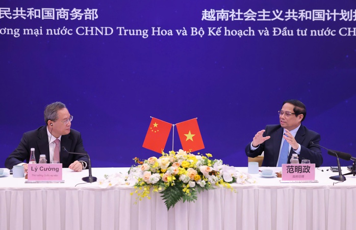 Hợp tác kinh tế xứng tầm quan hệ chính trị - xã hội- Ảnh 1. Hợp tác kinh tế xứng tầm quan hệ chính trị - xã hội- Ảnh 1.
