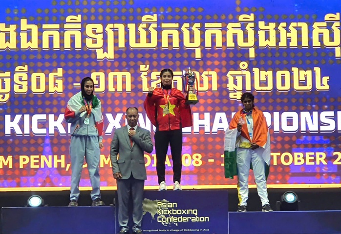 Tuyển Kickboxing Việt Nam giành 11 HCV, TP HCM góp 1 chức vô địch - Ảnh 1. Tuyển Kickboxing Việt Nam giành 11 HCV, TP HCM góp 1 chức vô địch - Ảnh 1.
