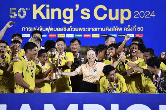 Madam Pang thưởng lớn, Thái Lan lo lắng cho FIFA Days tháng 11- Ảnh 1. Madam Pang thưởng lớn, Thái Lan lo lắng cho FIFA Days tháng 11- Ảnh 1.