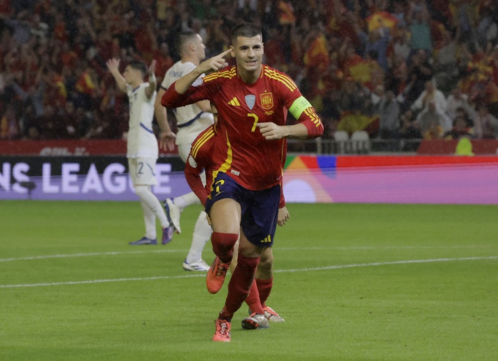 Tây Ban Nha bùng nổ, chiếm ngôi đầu vòng bảng Nations League- Ảnh 4. Tây Ban Nha bùng nổ, chiếm ngôi đầu vòng bảng Nations League- Ảnh 4.