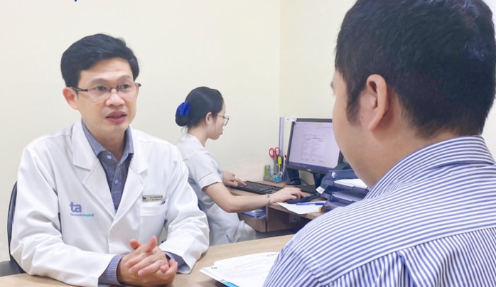 Nỗi khổ của cánh mày râu khi ngực to hơn phụ nữ- Ảnh 1. Nỗi khổ của cánh mày râu khi ngực to hơn phụ nữ- Ảnh 1.
