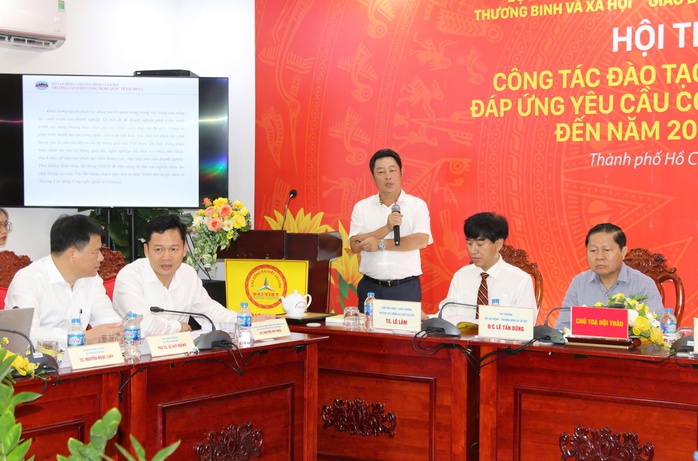 Bỏ ra 1 tỉ đồng để đào tạo một lao động chất lượng cao- Ảnh 1. Bỏ ra 1 tỉ đồng để đào tạo một lao động chất lượng cao- Ảnh 1.