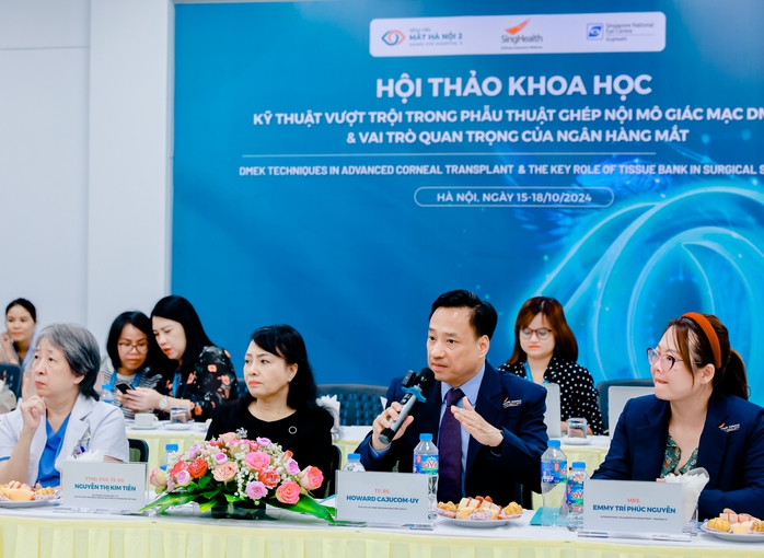 Hồi sinh thị lực nhờ nguồn giác mạc nhập khẩu- Ảnh 1. Hồi sinh thị lực nhờ nguồn giác mạc nhập khẩu- Ảnh 1.