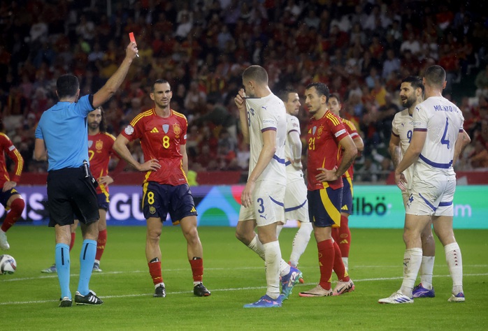 Tây Ban Nha bùng nổ, chiếm ngôi đầu vòng bảng Nations League- Ảnh 5. Tây Ban Nha bùng nổ, chiếm ngôi đầu vòng bảng Nations League- Ảnh 5.