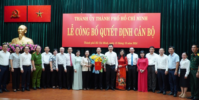 Ông Trần Văn Nam giữ chức Bí thư Đảng ủy Khối Dân - Chính - Đảng TP HCM- Ảnh 3. Ông Trần Văn Nam giữ chức Bí thư Đảng ủy Khối Dân - Chính - Đảng TP HCM- Ảnh 3.