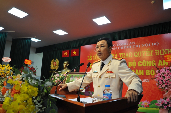 Đại tá Hoà Quang Tưng làm Phó Cục trưởng Cục An ninh chính trị nội bộ- Ảnh 2. Đại tá Hoà Quang Tưng làm Phó Cục trưởng Cục An ninh chính trị nội bộ- Ảnh 2.