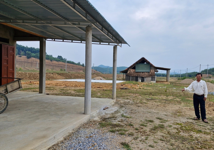 Dự án khu dân cư chống ngập lụt hơn 40 tỉ đồng bị bỏ hoang ở Hà Tĩnh- Ảnh 6. Dự án khu dân cư chống ngập lụt hơn 40 tỉ đồng bị bỏ hoang ở Hà Tĩnh- Ảnh 6.