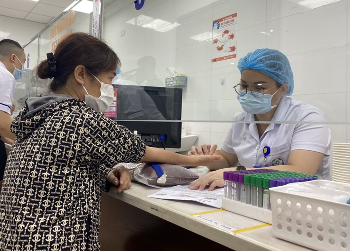 Sức khỏe tuổi mãn kinh của 13 triệu phụ nữ bị "bỏ quên"- Ảnh 3. Sức khỏe tuổi mãn kinh của 13 triệu phụ nữ bị "bỏ quên"- Ảnh 3.