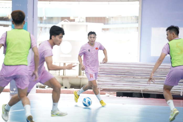 Tuyển futsal Việt Nam ưu tiên mài sắc khâu dứt điểm cho giải đấu Đông Nam Á- Ảnh 1. Tuyển futsal Việt Nam ưu tiên mài sắc khâu dứt điểm cho giải đấu Đông Nam Á- Ảnh 1.