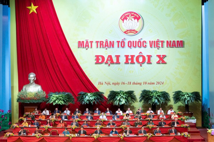 Tổng Bí thư, Chủ tịch nước Tô Lâm tham gia Đoàn Chủ tịch Đại hội MTTQ Việt Nam lần thứ X- Ảnh 1. Tổng Bí thư, Chủ tịch nước Tô Lâm tham gia Đoàn Chủ tịch Đại hội MTTQ Việt Nam lần thứ X- Ảnh 1.