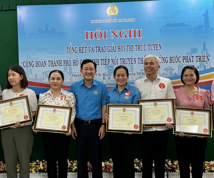 LĐLĐ TP HCM trao giải hội thi trực tuyến tìm hiểu về tổ chức Công đoàn - Ảnh 3. LĐLĐ TP HCM trao giải hội thi trực tuyến tìm hiểu về tổ chức Công đoàn - Ảnh 3.