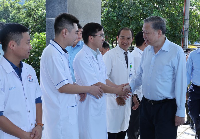 Tổng Bí thư, Chủ tịch nước Tô Lâm: Xây dựng Cồn Cỏ thành khu vực phòng thủ vững chắc- Ảnh 4. Tổng Bí thư, Chủ tịch nước Tô Lâm: Xây dựng Cồn Cỏ thành khu vực phòng thủ vững chắc- Ảnh 4.
